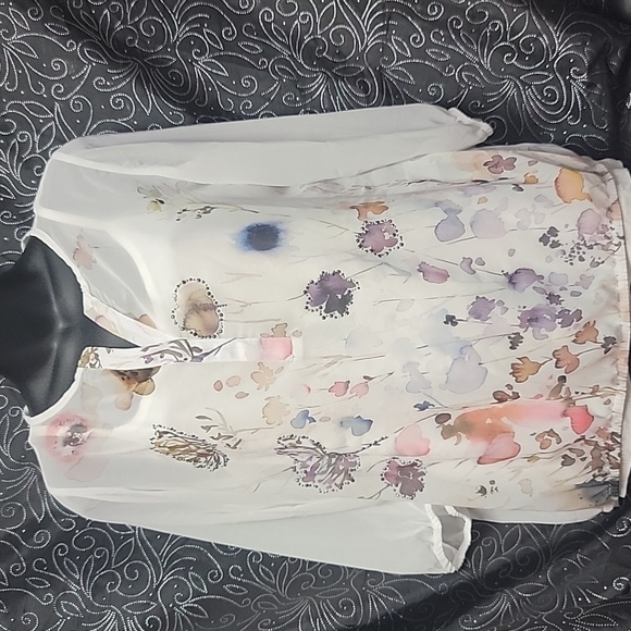 No brand Size women's 6 mid length arm sheer over built in tank top. - Picture 1 of 4